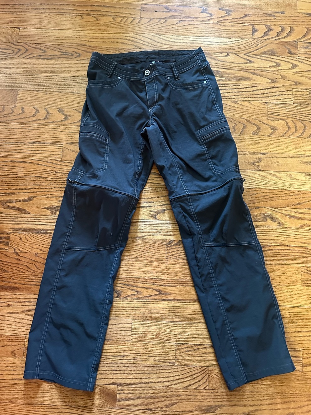 Black Kuhl Women’s Convertible Cargo Pants Size 10
